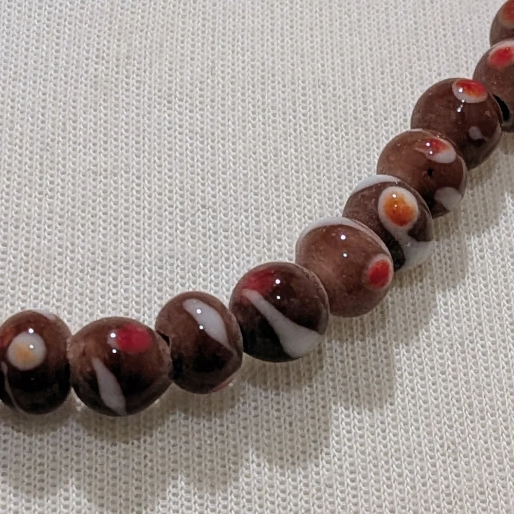 NWOT Beckwoman 18" Medium Hand Blown Brown Glass Beads with Red Dots - Picture 2 of 7